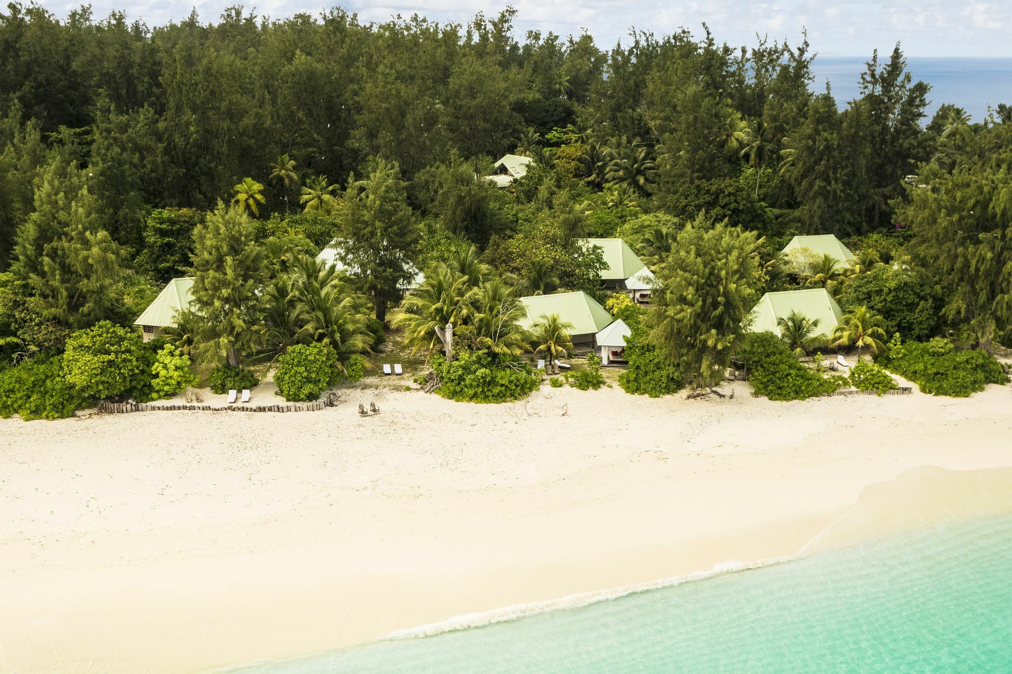 Отель Denis Private Island Seychelles Denis Island Экстерьер фото